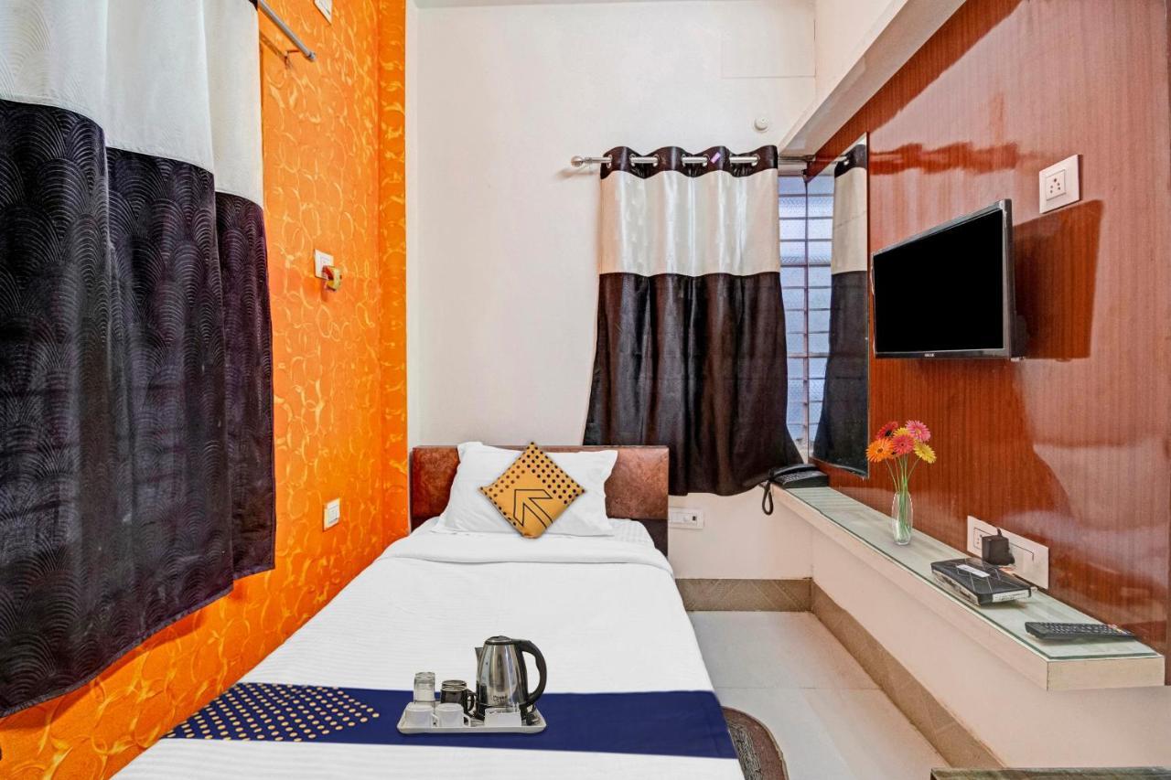 Spot On Hotel Stay In Koch Bihār Buitenkant foto